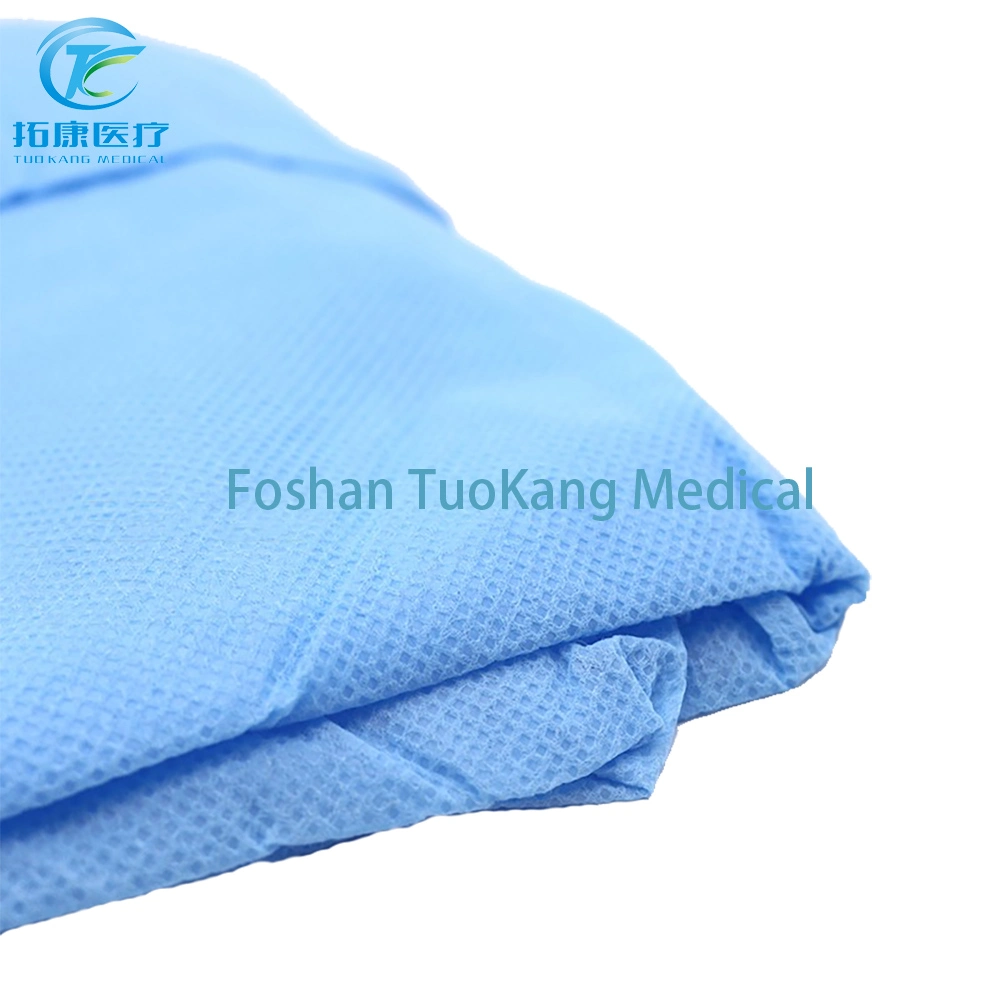 New Arrival Disposable Dental Isolation Nonwoven Gown Suit Dustproof Clothing in Laboratory